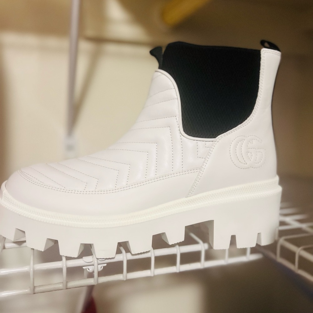 BRAND NEW GUCCI BOOTS
